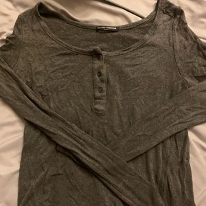 Brandy Melville Tee